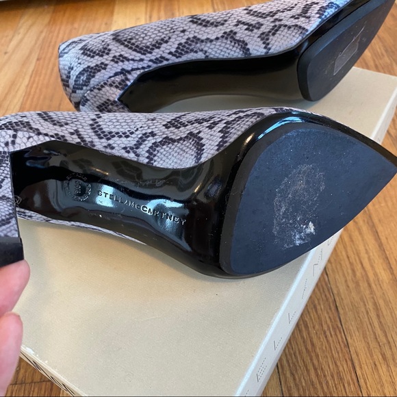 Stella McCartney Python Pumps - Picture 12 of 13